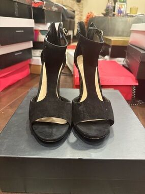 DKNY Black Suede T-Strap Open-Toe High Heels